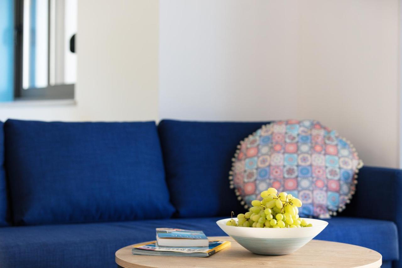 Greek Sky - New Modern Apartment With Shared Pool Tavronitis Extérieur photo