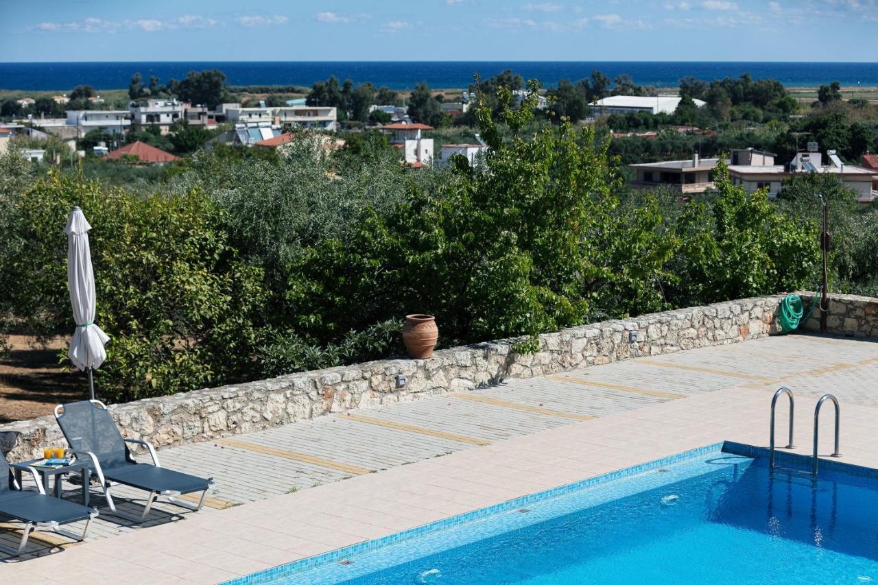 Greek Sky - New Modern Apartment With Shared Pool Tavronitis Extérieur photo