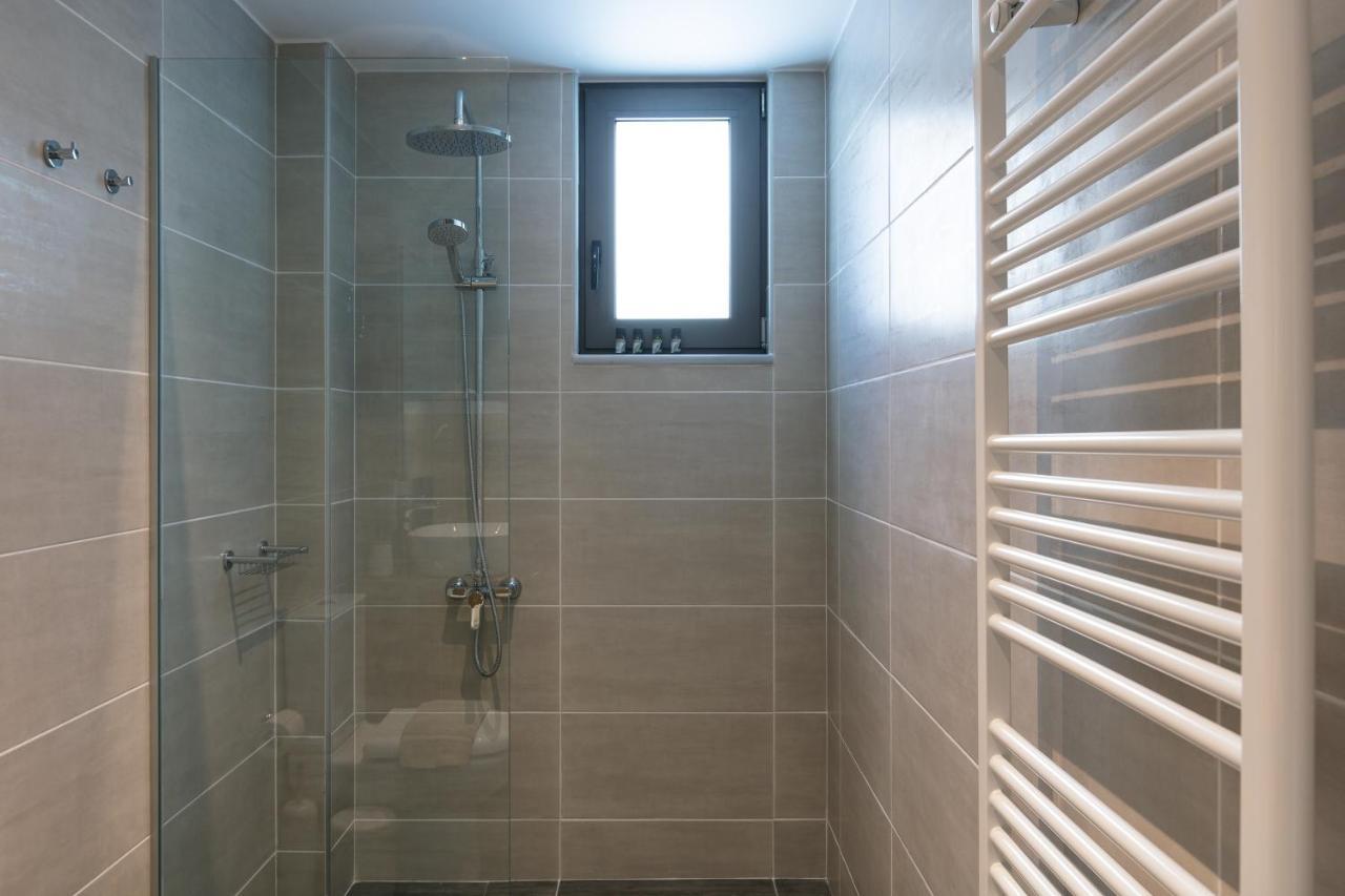 Greek Sky - New Modern Apartment With Shared Pool Tavronitis Extérieur photo