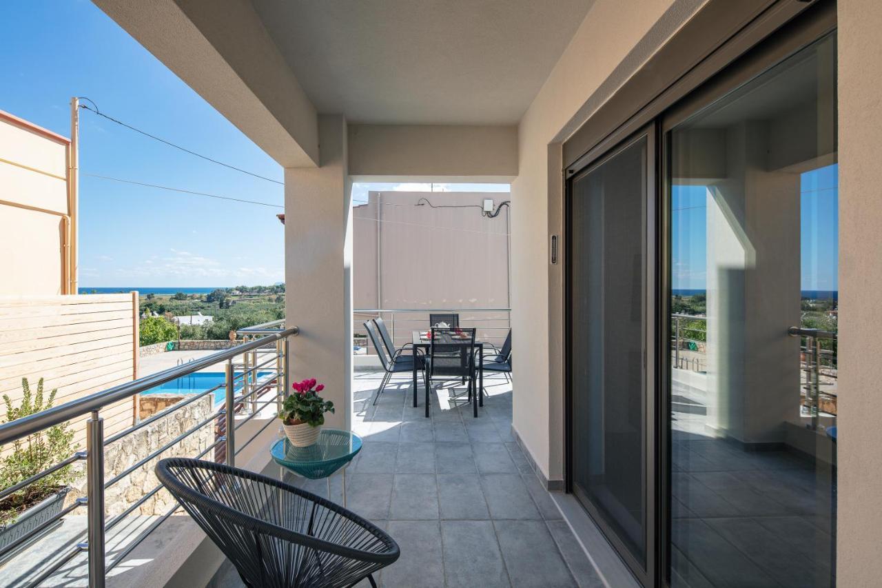 Greek Sky - New Modern Apartment With Shared Pool Tavronitis Extérieur photo